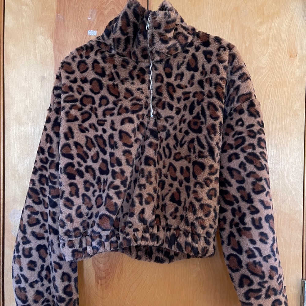 Crop Sweatshirt